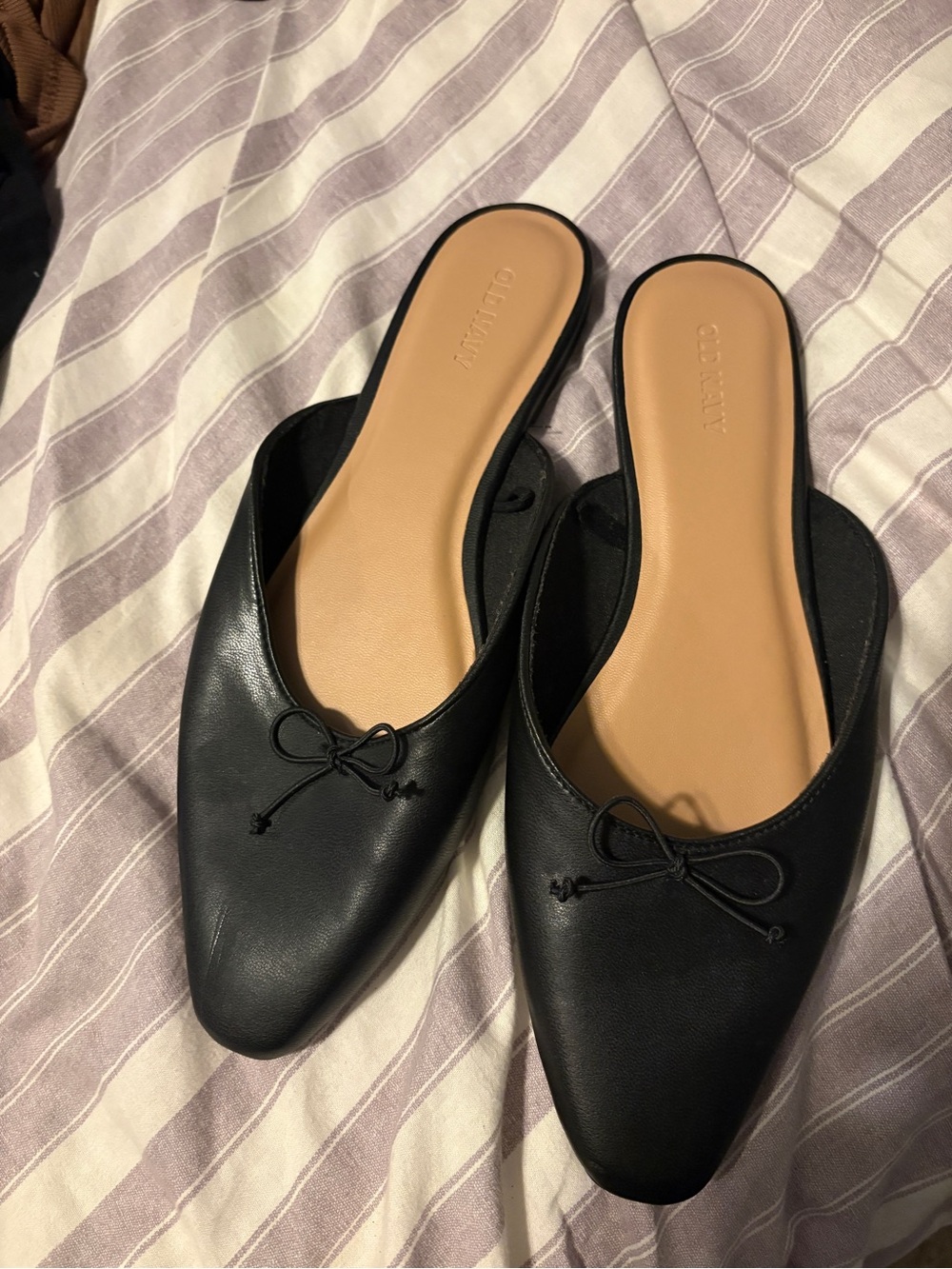 Old Navy Black Leather-Look Bow Slide Mules
